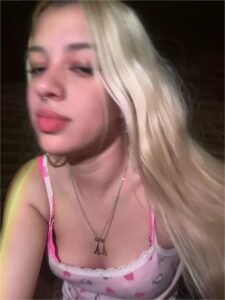 SC-tiffanystarling-20251123-233103